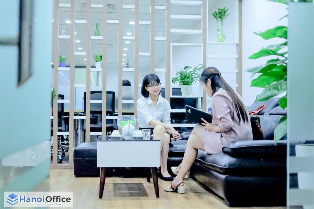 https://hanoioffice.vn/wp-content/uploads/2019/12/coworking-space-startup-2-min-400x267.jpg